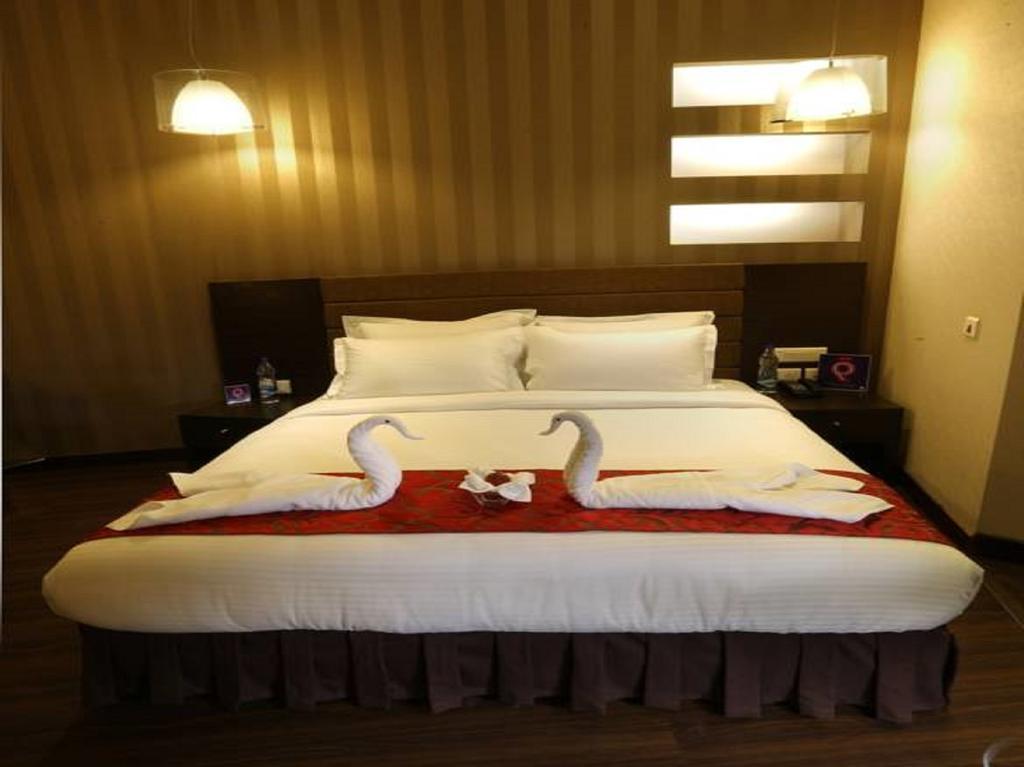 Five Elements Hotels Delhi- North Avenue New Delhi Exterior photo