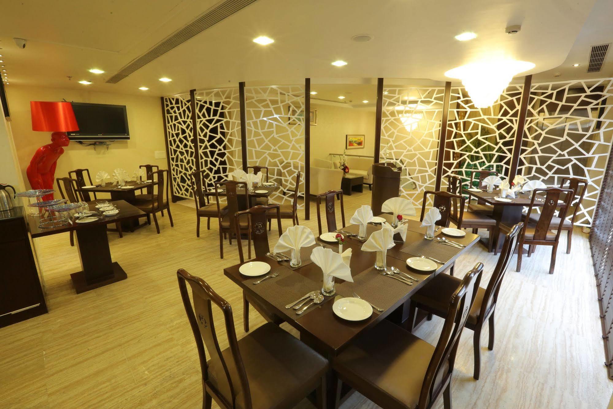 Five Elements Hotels Delhi- North Avenue New Delhi Exterior photo